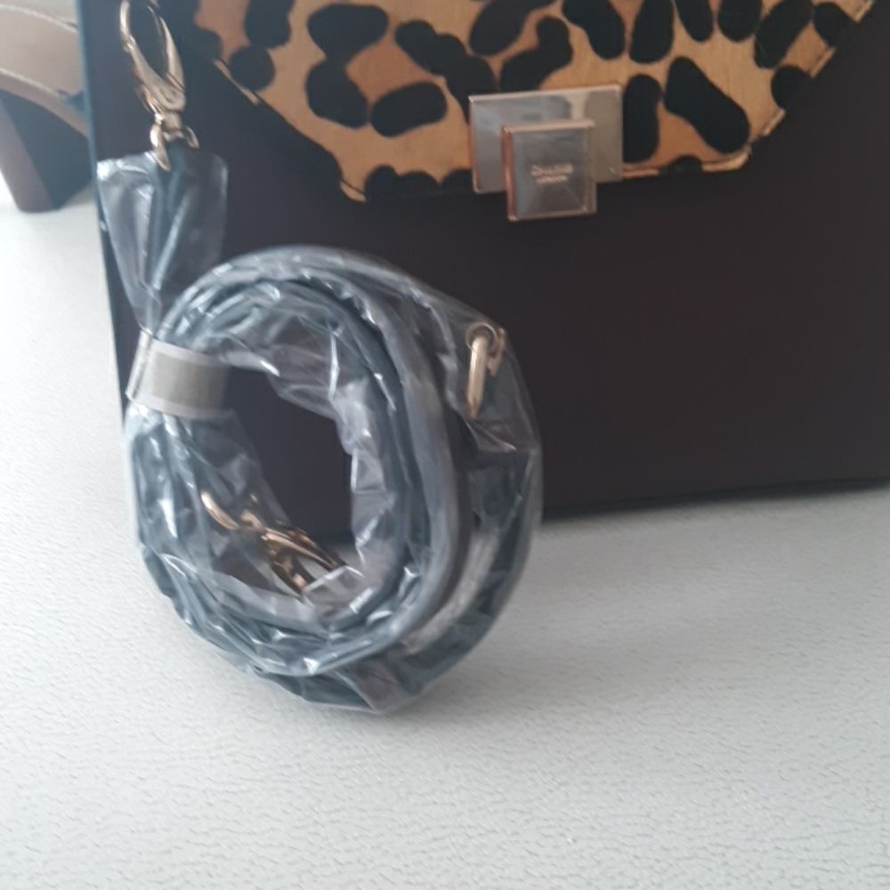 Purse - Picture 3 of 4